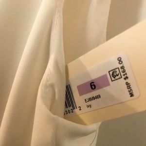 Ivy color ^Jumpsuit..Fully Lined. Photos disclosed type of fabric.